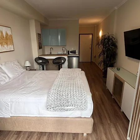 Tales Syntagma Apartment Athens